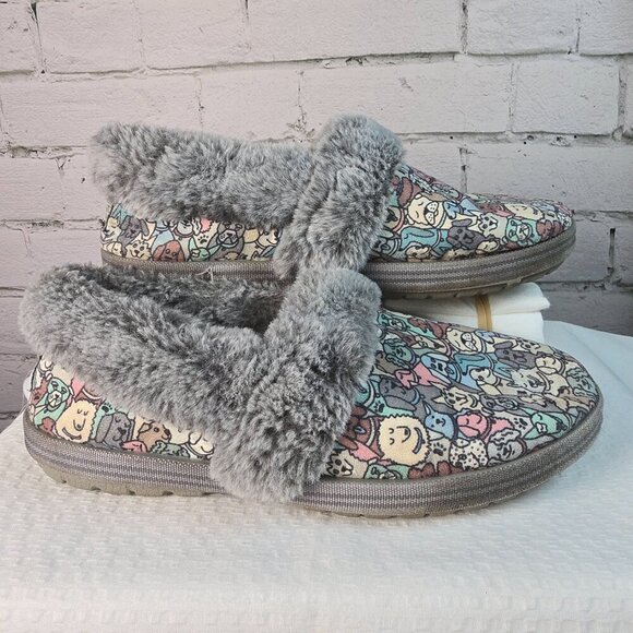 BOB'S BY SKECHERS MEMORY FOAM SLIPPERS TOO COZY PUPPY DOGS FACES FAUX FUR SIZE 6 - Picture 2 of 7